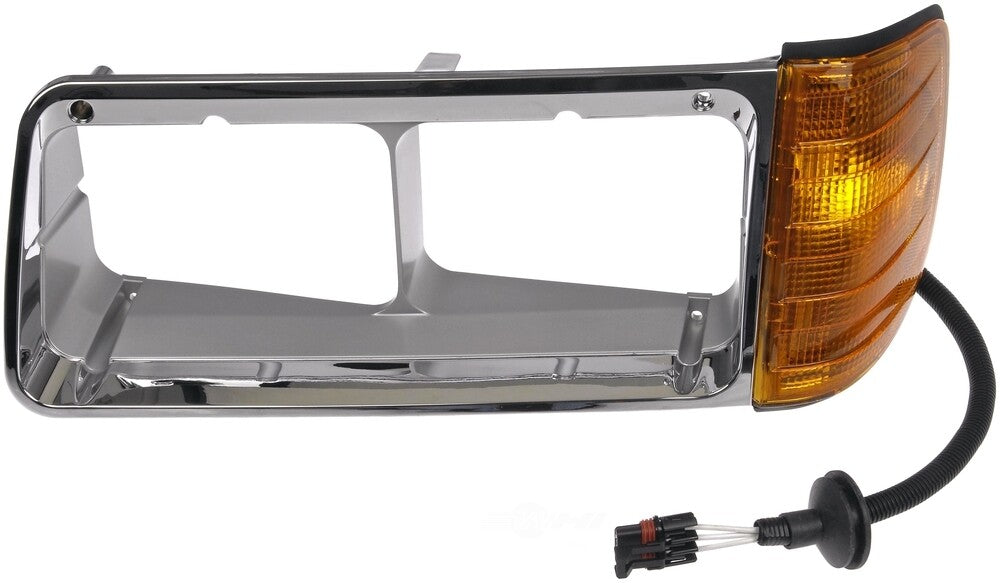 FITS 90-96 FLD 120 96 FLD 120SD DRIVER  CHROME HEADLAMP BEZEL W/CORNERING LAMP0