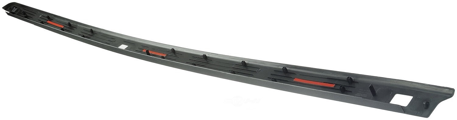 10-22 RAM 2500 3500 10-20 1500 CLASSIC PASSENGER REAR 8FT BED PROTECTOR MOLDING1